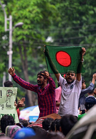 Gençlik Gücü Bangladeş'te Bir Diktatörü Nasıl Devirdi? Adım Adım Gelişmeler